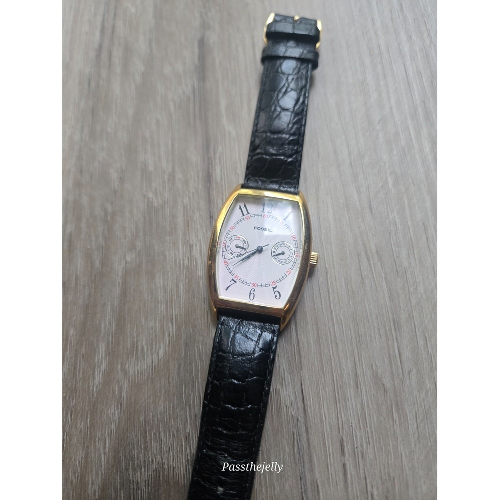 Fossil Watch Mens BQ-8762 Gold Tone Tonneau White Multi Function Dial Leather